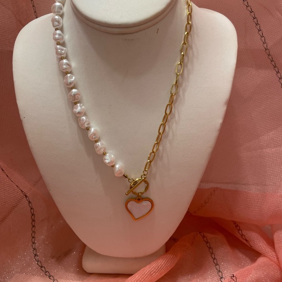 Gold and White Heart Pendant Necklace - Picture 3 of 10